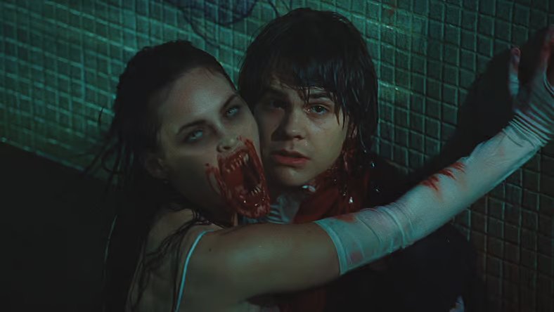 Karyn Kusama will direct Jennifer's Body 2 this October?! 11 Diablo Cody will begin filming Jennifer's Body 2 this October?!