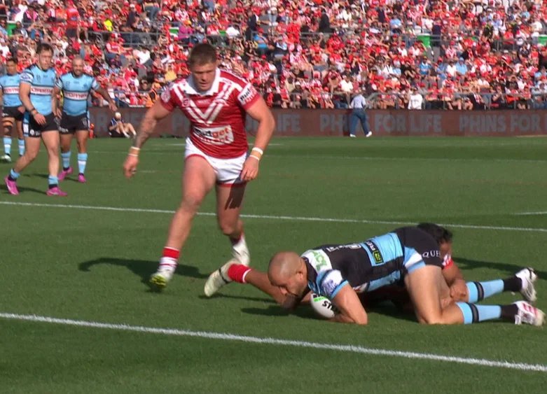 NRL Live Dolphins vs Sharks Bulldogs vs Raiders Roosters vs
