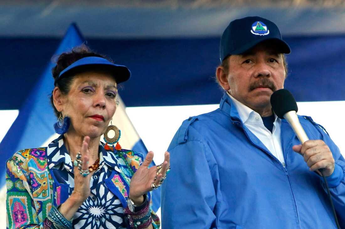 President Daniel Ortega and his wife, Vice President Rosario Murillo, lead a rally in Managua, Nicaragua, September 5, 2018.