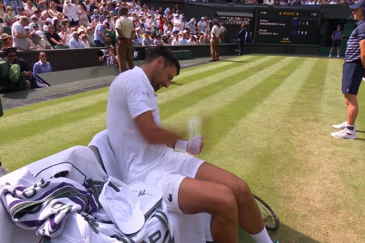 Novak Djokovic hit himself 11 times during Wimbledon meltdown and BBC apologizes 12 Novak Djokovic's shot at Wimbledon