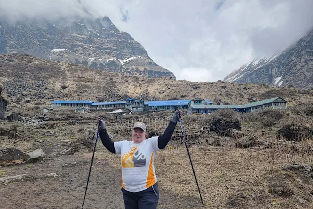 Paraquat: Globally banned chemical may be linked to terminal disease in Australia 11 Despite all her fitness success, Sandy struggles to get from her chair to her desk.