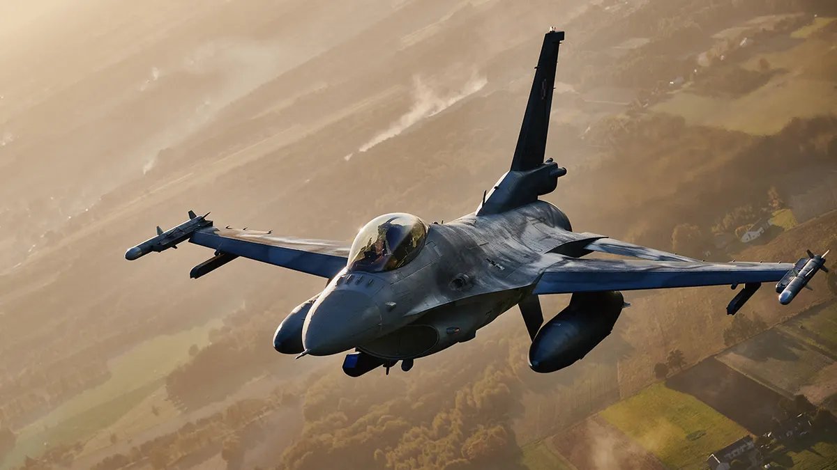 Romanian F-16 shoots down drone in first interception of NATO airspace 14 F 16 fighter jet