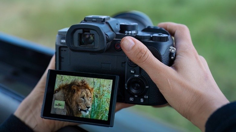Sony RX10 V camera shown with tilted screen