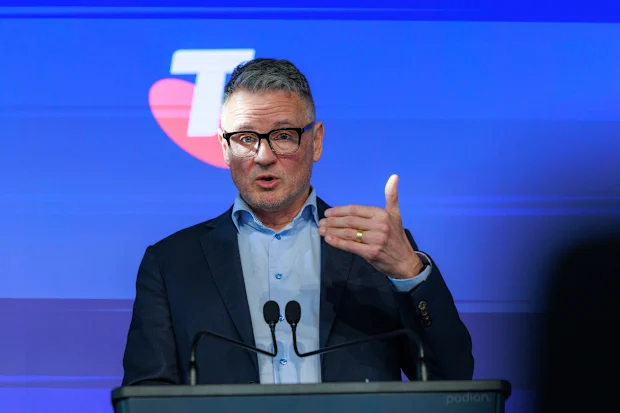 Epoch, news. Telstra chief financial officer Michael Acland during a press conference about the blackout. Photo by Simon Schlüter, July 9, 2026