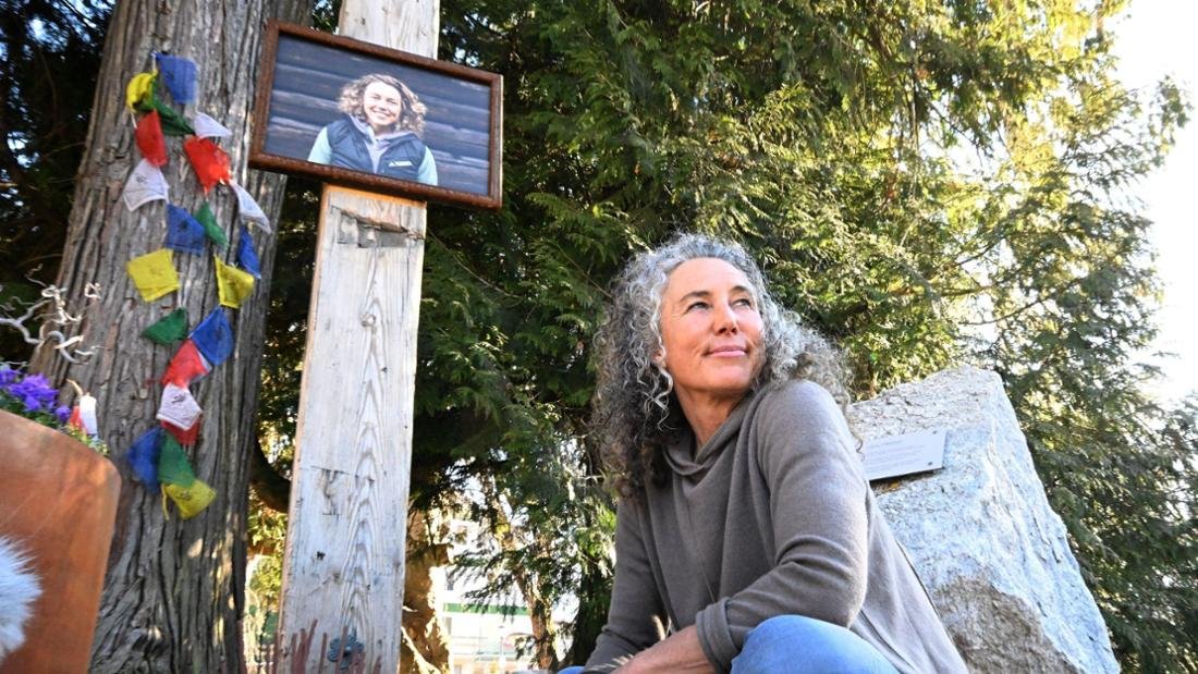 Susie Dahlmeier at the memorial for her daughter Laura.