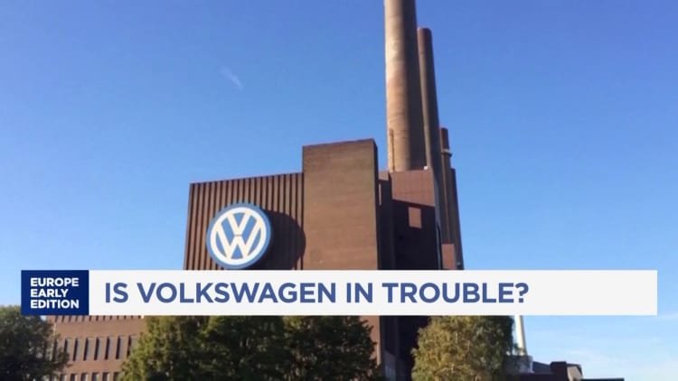 Volkswagen is preparing for a showdown in the board of directors over cost-cutting plans 12 Volkswagen Job Cuts: Is the European Auto Industry Facing a Deeper Crisis?