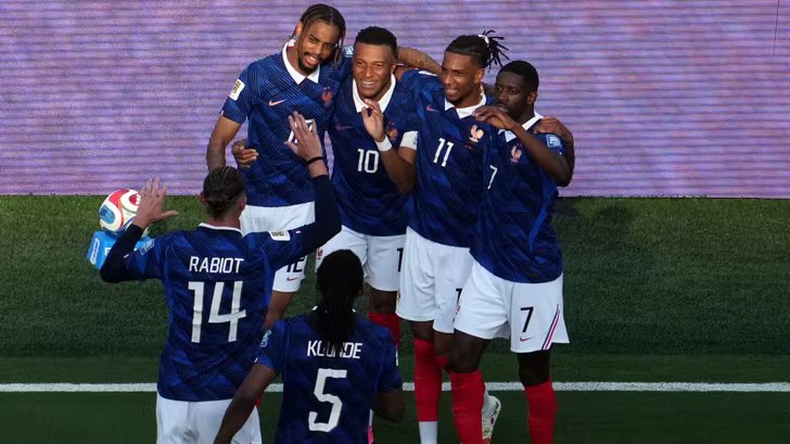 Weather, protocol... We don’t see how the Blues’ 1/8 finals could go smoothly 11 On Tuesday, June 30, during the France-Sweden match at the 2026 World Cup, the temperature was 32°C.