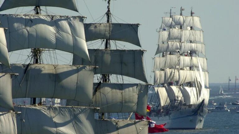 Where to go, what to see and what to eat during Sail Boston 16 Where to go what to see and what to eat
