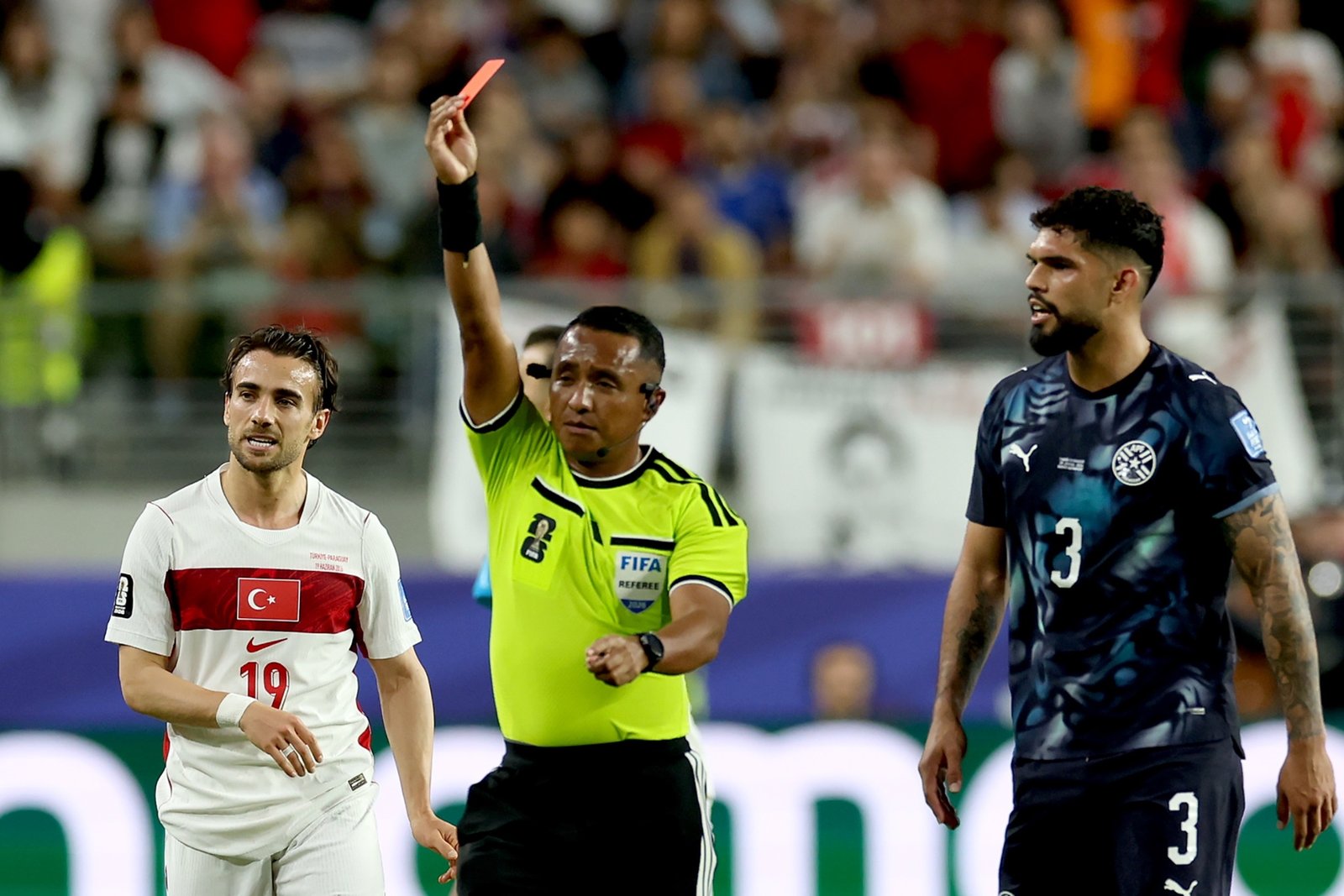 Who is the Swiss judge? 11 Barton with a red card to Miguel Almiron