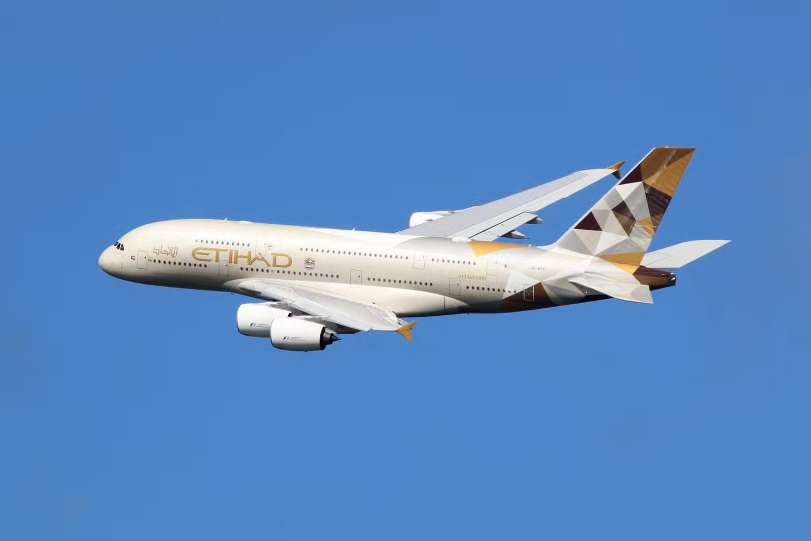 Why it's cheaper than ever to book on the world's most exclusive airline in 2026 21 Banking Etihad Airbus A380