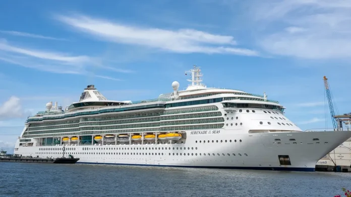 The Royal Caribbean ship Serenade of the Seas cruises in the water