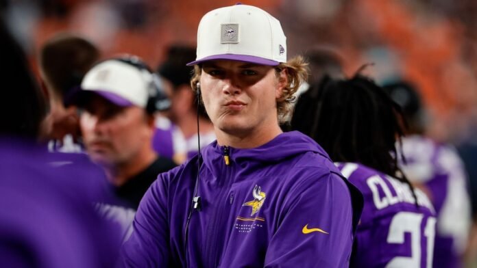Vikings say McCarthy to be No. 3 QB, Wentz No. 2 for Week 1