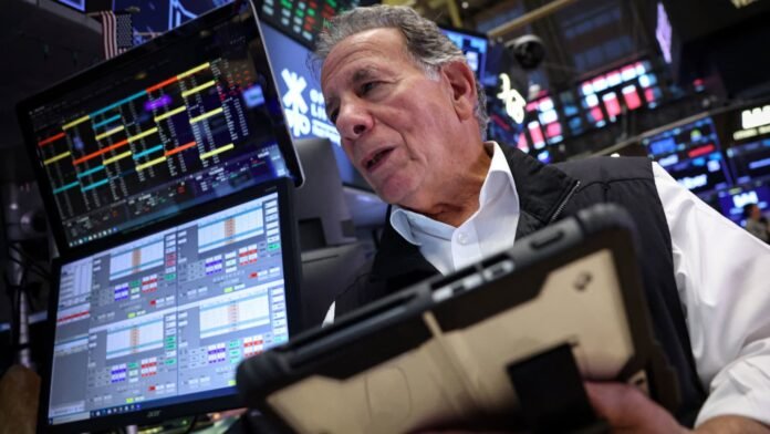 Dow jumps more than 470 points Friday; stocks notch winning week despite Treasury yield surge: Live updates