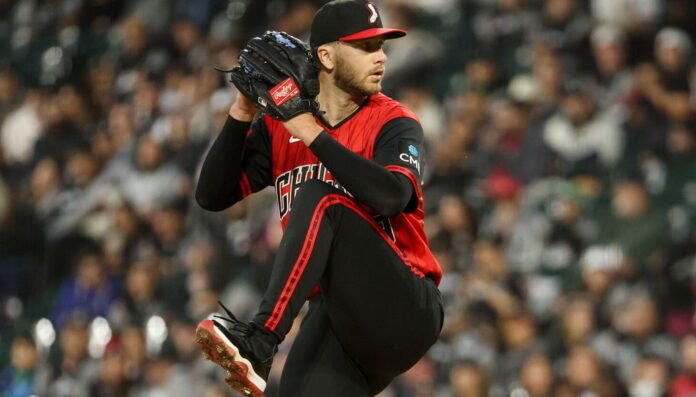 After a prospect path marked by injury, White Sox starter Sean Burke is grateful for postseason opportunity